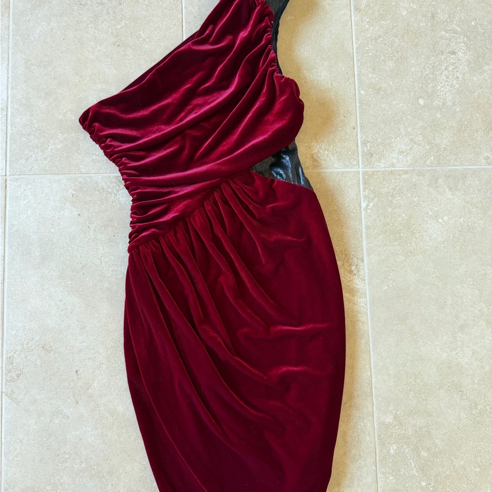 Y2K Bebe “off the shoulder” Cocktail Dress